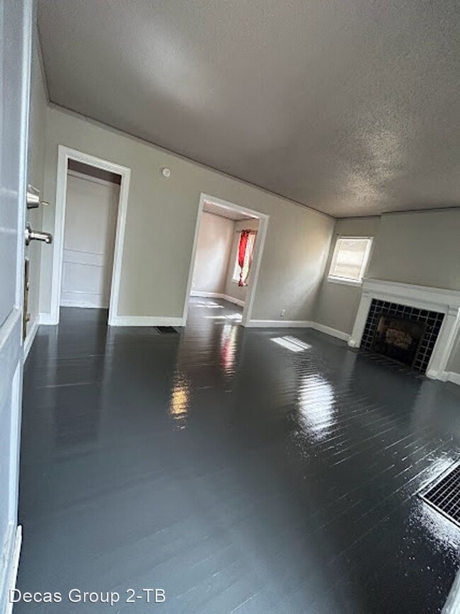 Building Photo - 2 br, 1 bath House - 3123 17th St