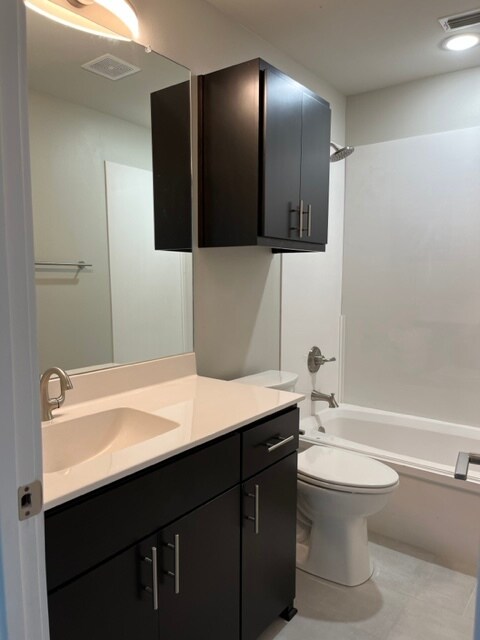 Upstairs Bathroom - 10565 Brothers Ln