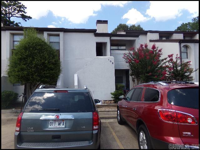 Building Photo - 301 Kings Row Dr