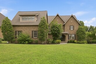 Building Photo - 3452 Stagecoach Dr
