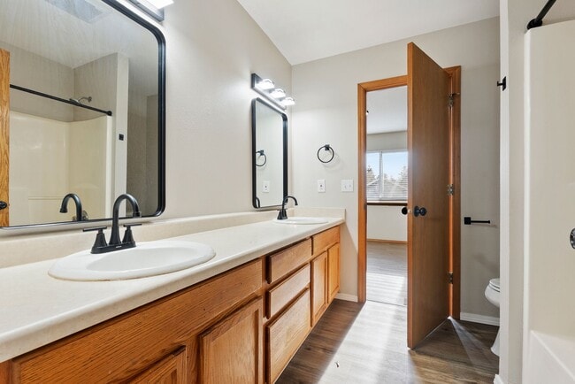 Building Photo - HALF OFF - FIRST MONTHS RENT!