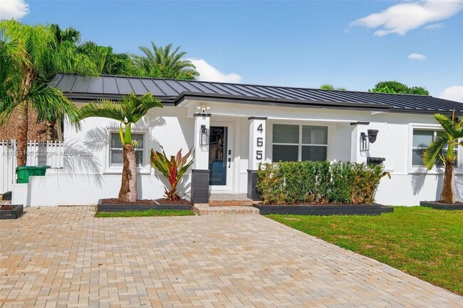 Building Photo - 465 NW 153rd St