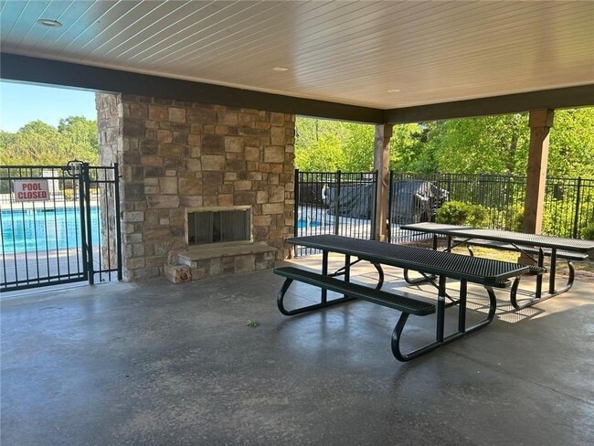 Building Photo - 6513 Mountain Home Way