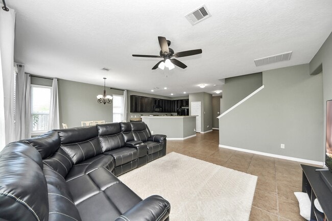 Building Photo - 1601 Bel Riposo Ln