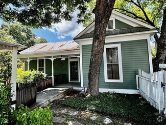 Building Photo - 2908 Rio Grande St