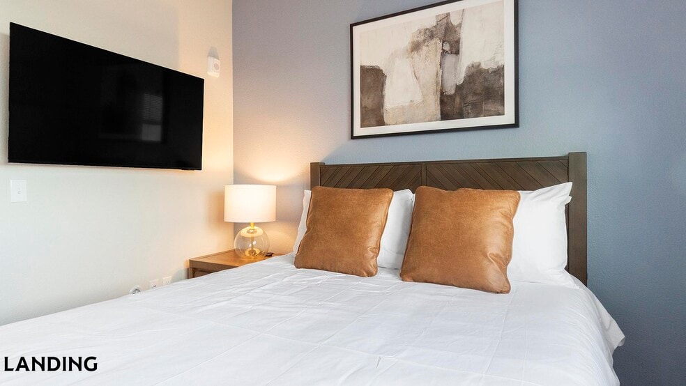 Building Photo - 2720 S Federal Blvd