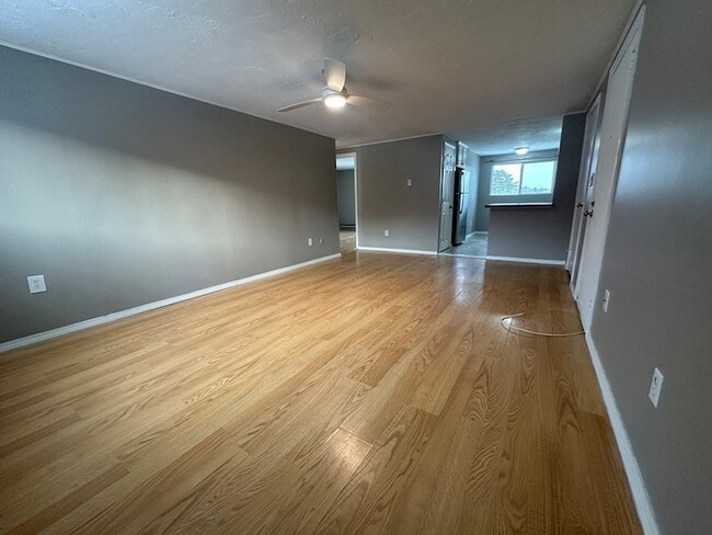 Building Photo - 10 Tideview Path