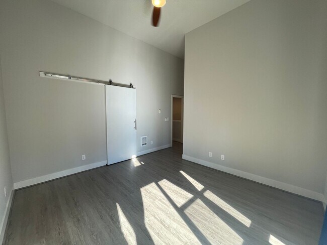 Building Photo - 18242 73rd Ave NE