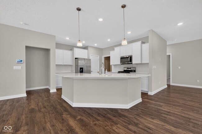 Building Photo - 9073 Lieven St