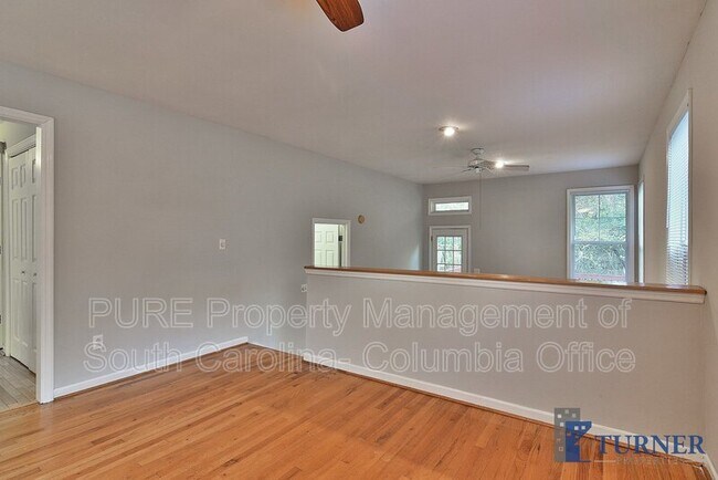 Building Photo - 801 Laurel Hill Ln