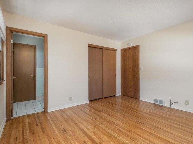 Building Photo - 6321 Wilryan Ave