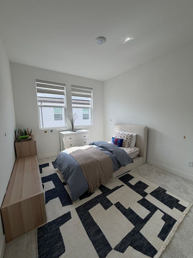 Building Photo - Everly At Civita Gorgeous Home with Lots of Upgrades- A Resort Style Living in the Heart of San D...