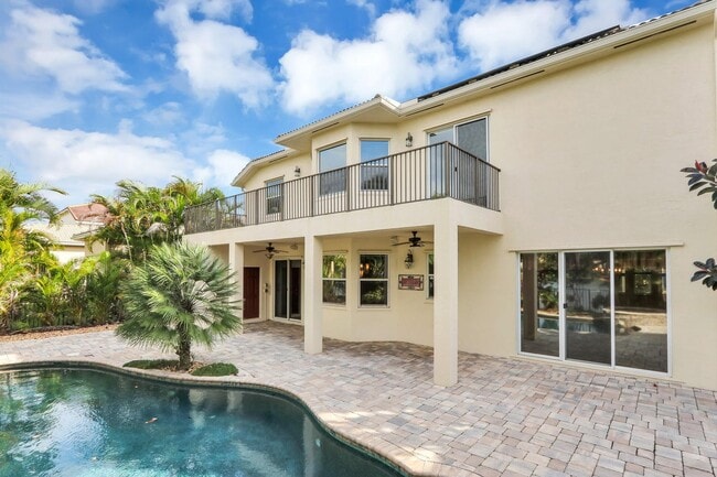 Building Photo - 3043 Hartridge Ter