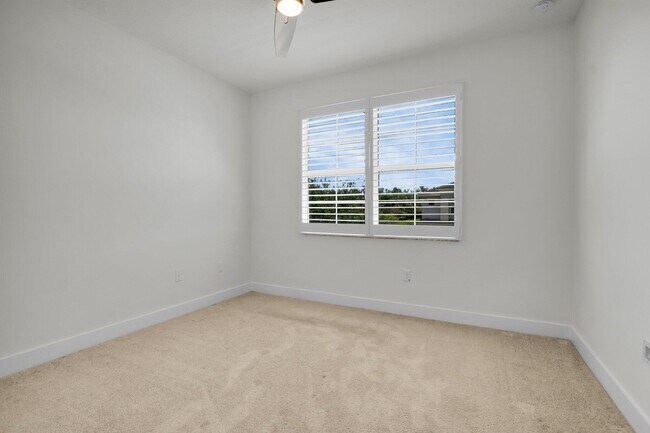 Building Photo - 15205 Seaglass Terrace Ln