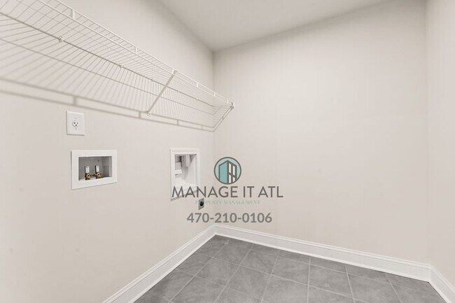 Building Photo - 3102 Ace Blvd