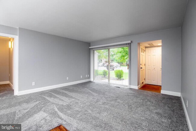 Building Photo - 188 Old Forge Crossing