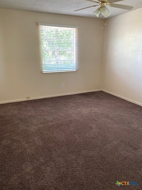 Building Photo - 1201 Bluff Dr