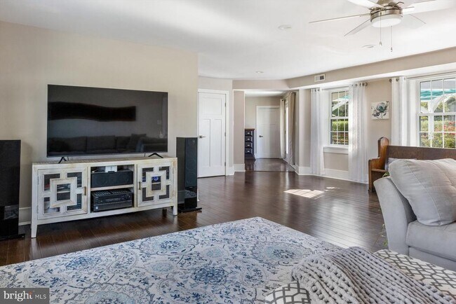 Building Photo - 4981 New Rd