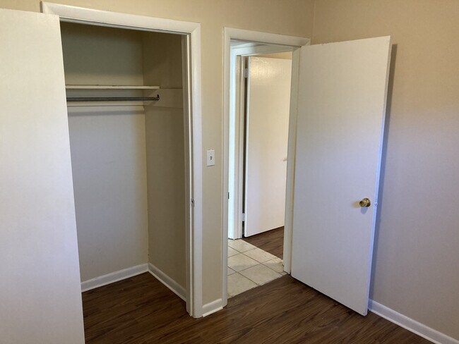 Building Photo - 7559 Proxima Rd
