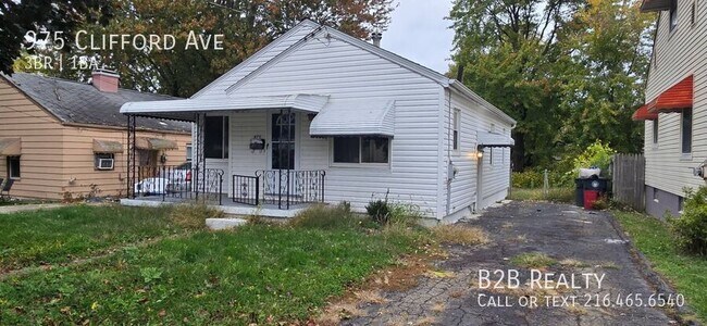 Building Photo - 975 Clifford Ave