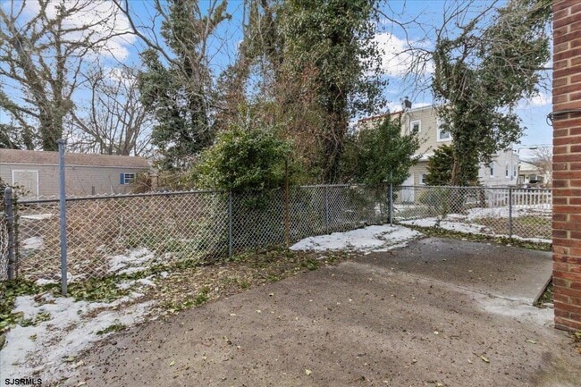 Building Photo - 506 New Jersey Ave