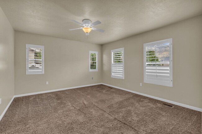 Building Photo - 6169 S 1375 E