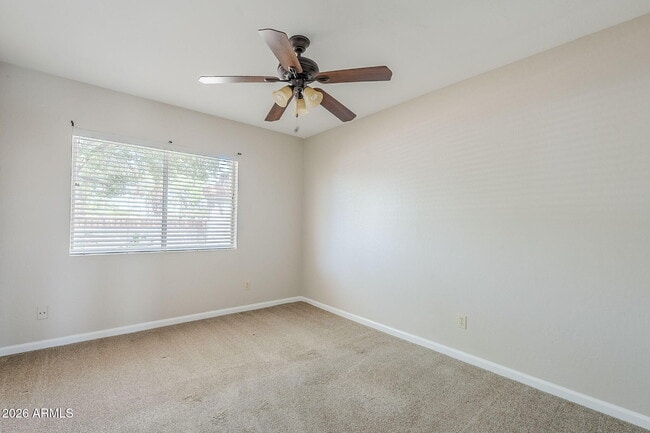 Building Photo - 7707 S Kenwood Ln