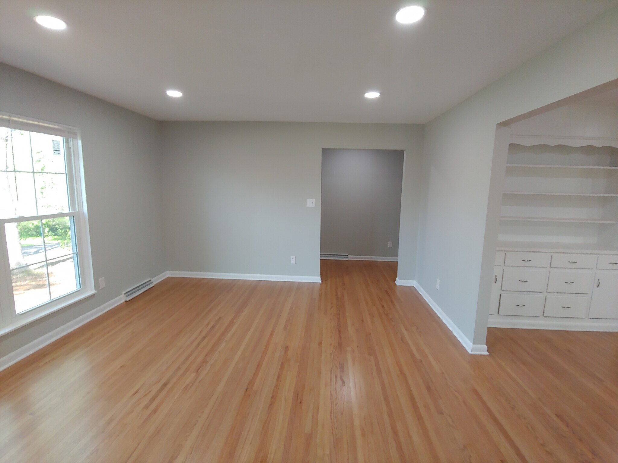 Living Room - 115 Elm St