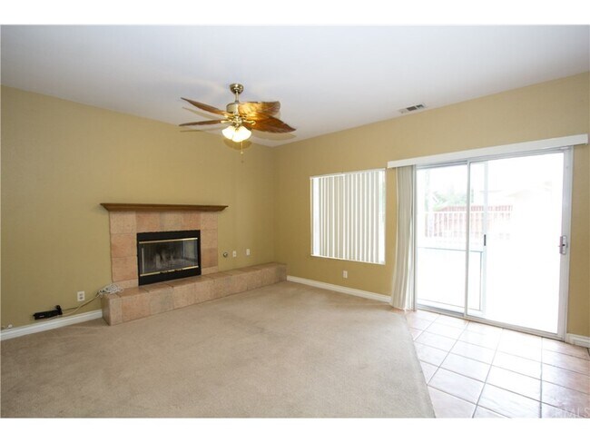 Building Photo - 3573 Cougar Canyon Rd