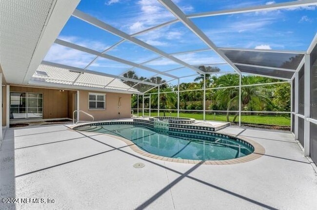 Building Photo - 405 Waterside Ln