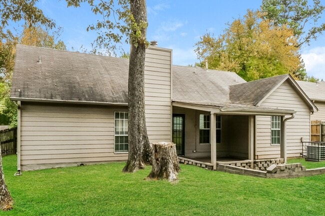 Building Photo - 4027 Gouverneur St