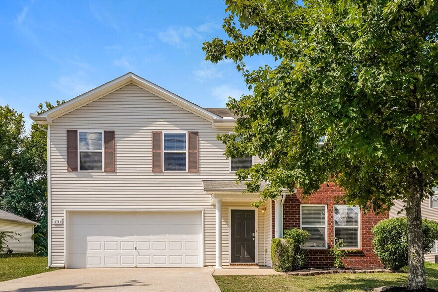 Primary Photo - 2741 Sutherland Dr