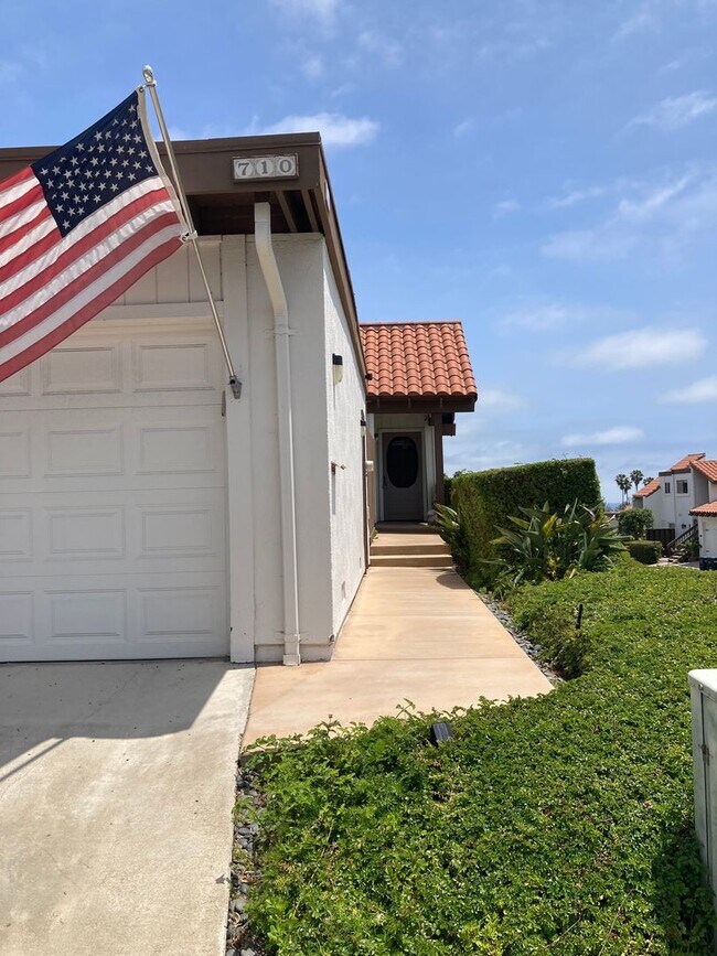 Building Photo - 2 Bedroom 2 Bath home in Ocean Hills