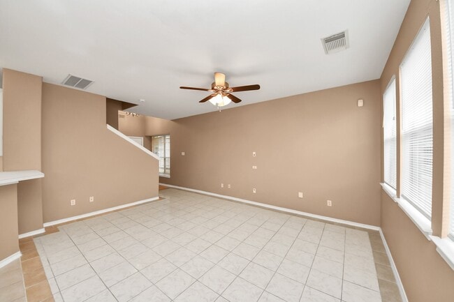 Building Photo - 6019 Pennworth Ln