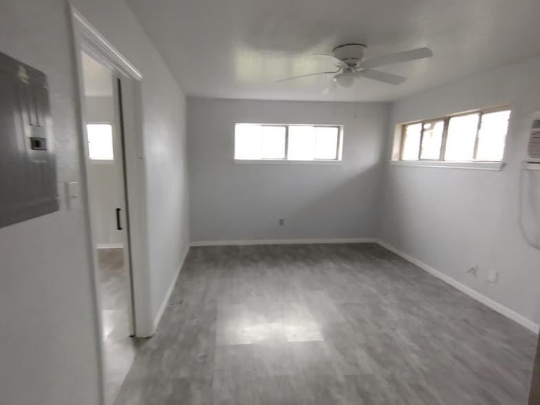Building Photo - 500 W Rancier Ave