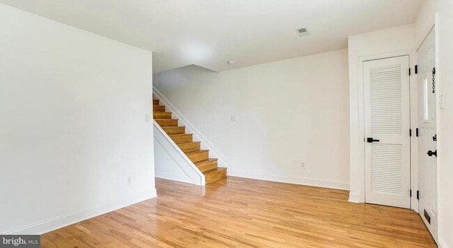 Building Photo - 1324 N Hancock St