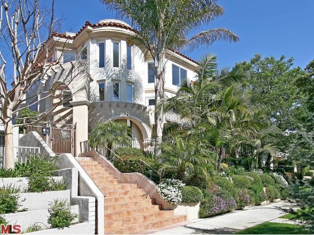 Building Photo - 933 15th Street