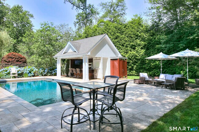 Building Photo - 46 Burr Farms Rd
