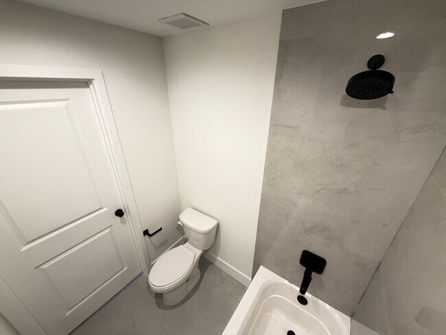 Building Photo - Brand-New 4BR Palm Bay Retreat Designed for Modern Living! NEW BUILD HOME!