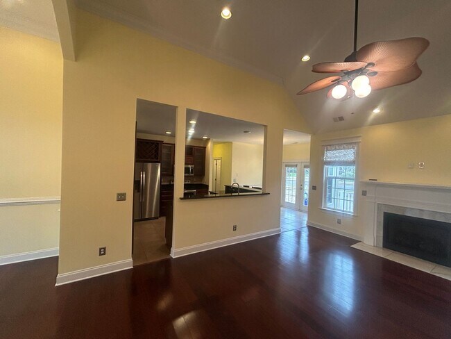 Building Photo - 4 BR, 2 BA unit in Wild Wing - Coming Soon!