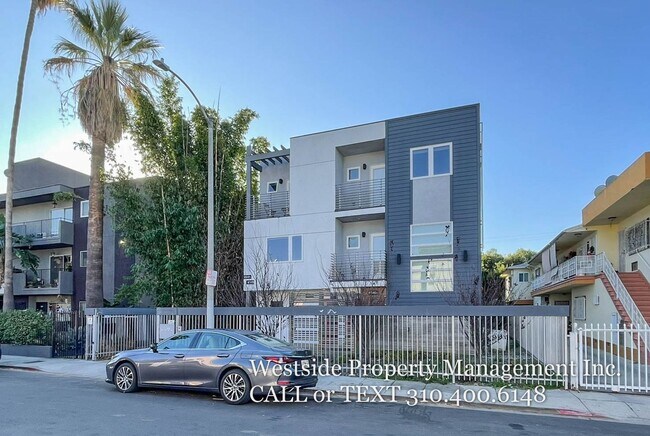 Building Photo - 6546 1/2 La Mirada Ave.-
