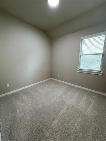 Building Photo - 411 Travine Dr