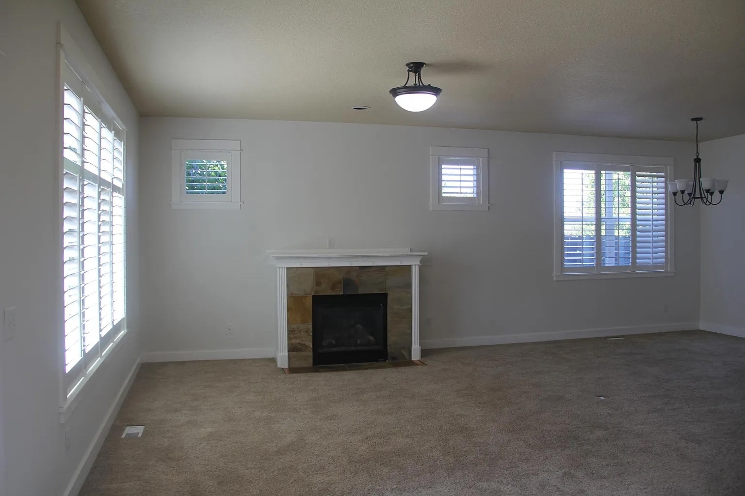 fireplace - 831 NW Douglas Pl