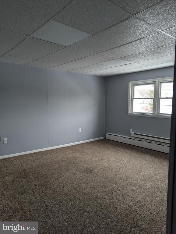 Building Photo - 204 N Nice St