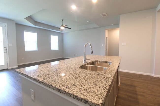 Building Photo - 3713 Tripps Pl