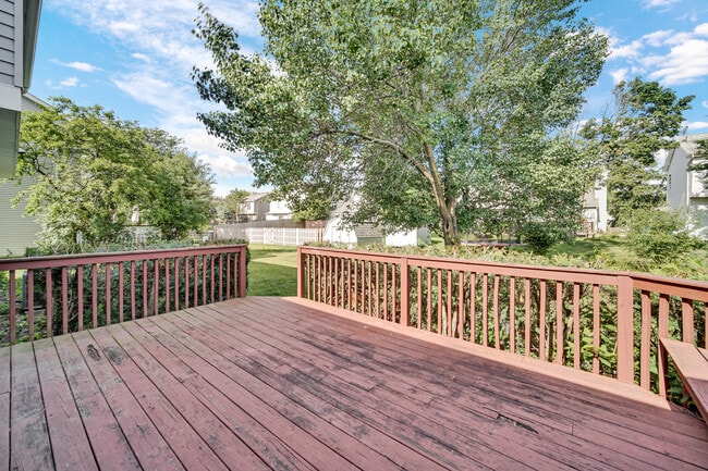 Building Photo - 242 Stafford Dr