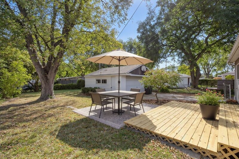 Building Photo - 4704 Briarwood Ave