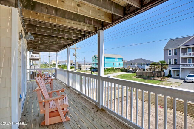 Building Photo - 1401 S Shore Dr