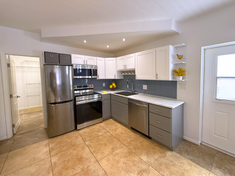 All new kitchen with stainless steel appliances - 630 NE 37th St