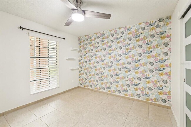 Building Photo - 8724 Mallard Reserve Dr